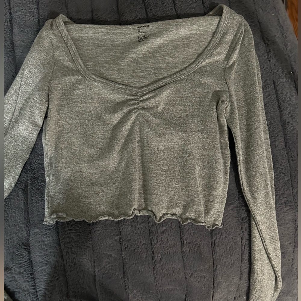 Super soft Gilly Hicks sleep top